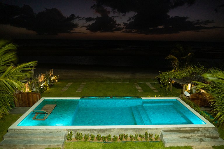 Canoe Ecolodge House