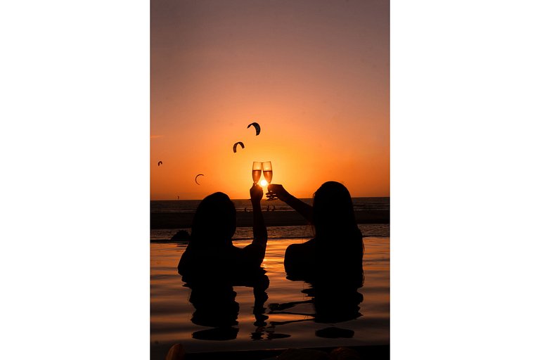 Canoe Ecolodge House